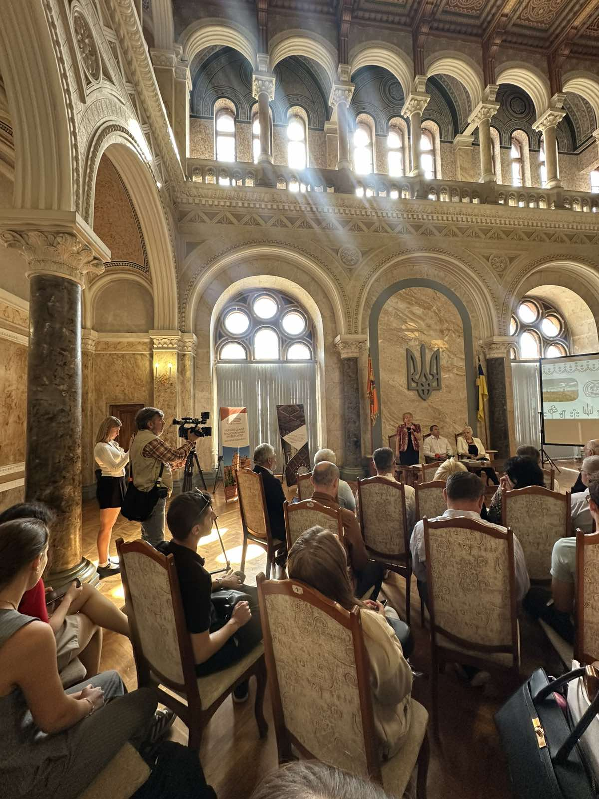 Урочисте відкриття відреставрованої  мармурової зали ЧНУ